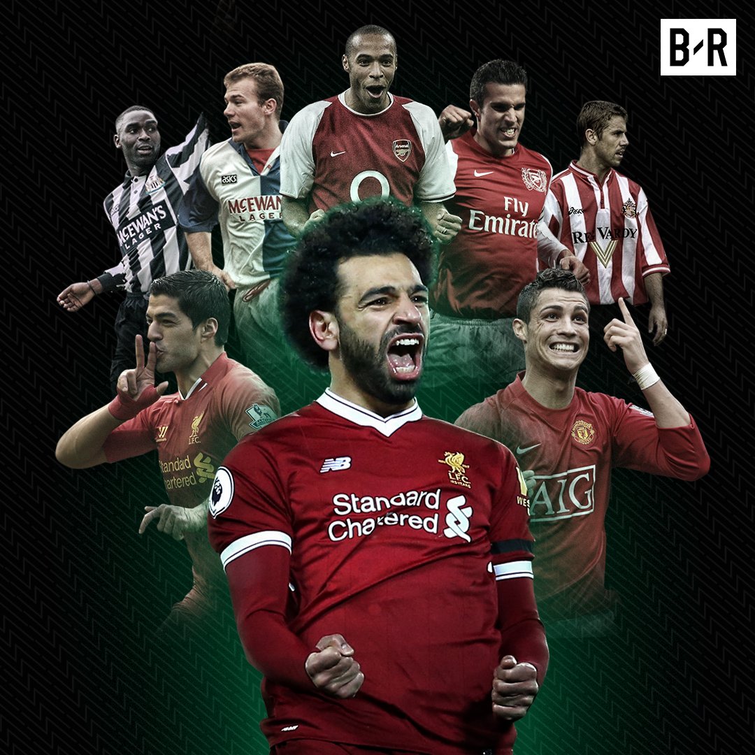 足运动员举 足运动员举