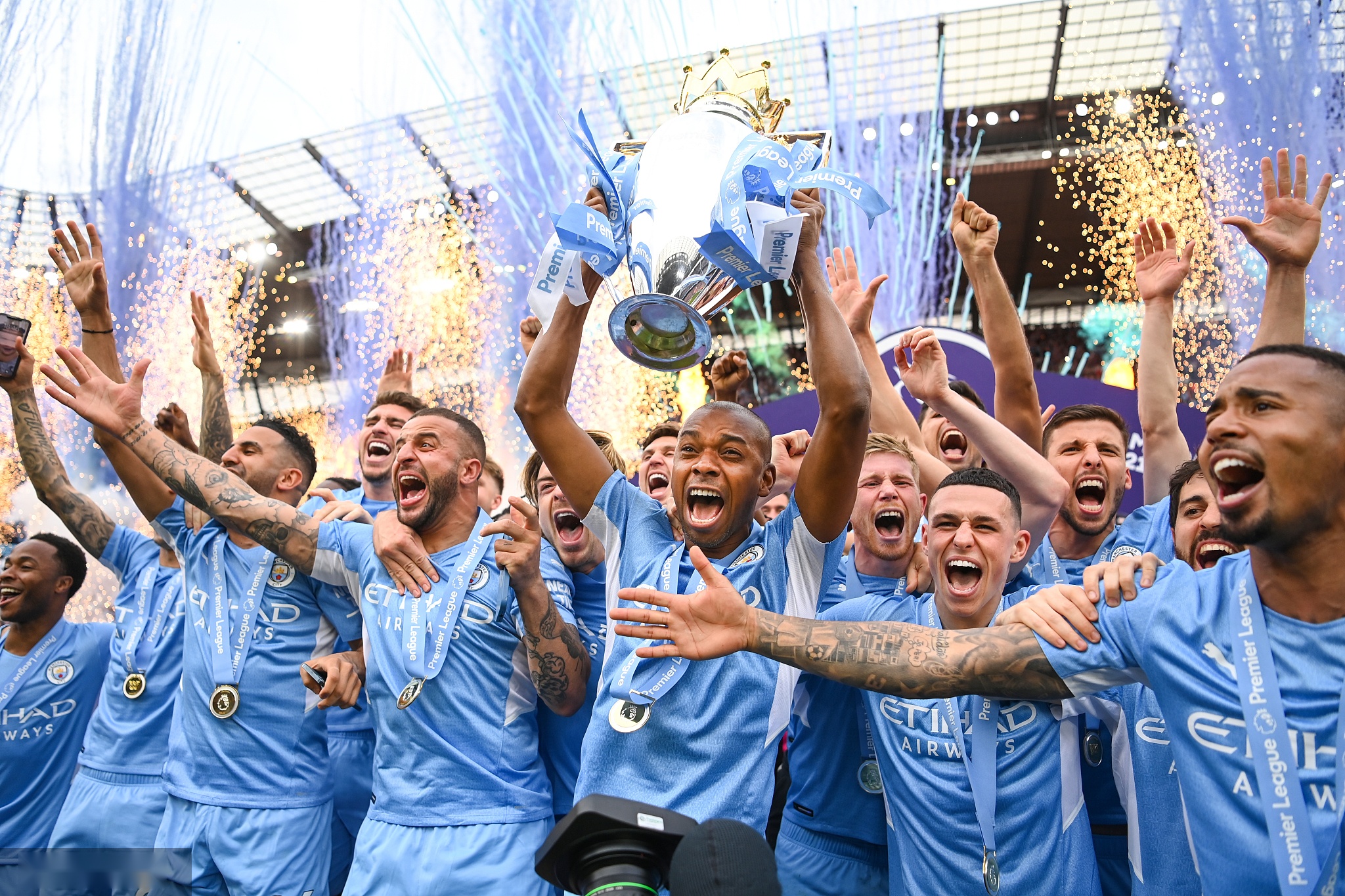 志驰骋赛场 志驰骋赛场